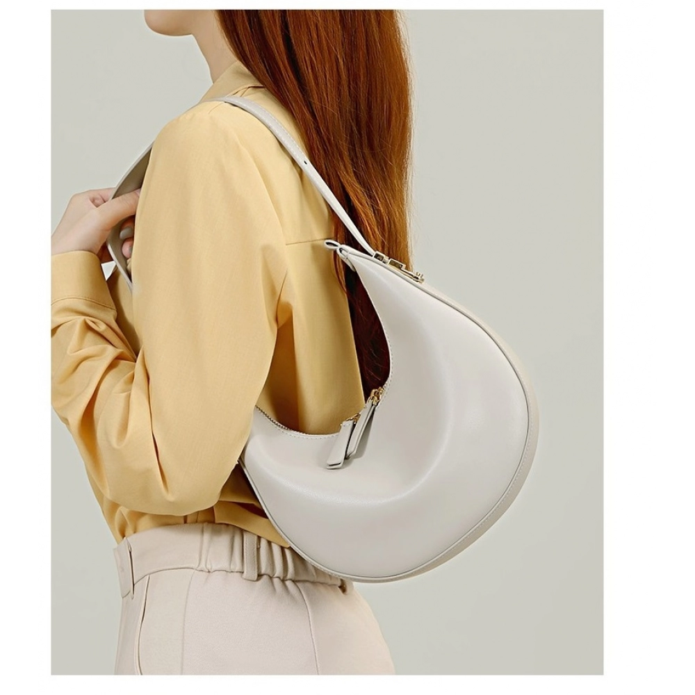 Original Cow Bag Fashion Luxury Real Leather Bags Handcraft Ladies Women Handbag Second Cow Skin Half Moon Purses Original Cow Bag Fashion Luxury Real Leather Bags Handcraft Ladies Women Handbag Second Cow Skin Half Moon Purses